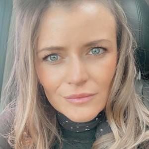 Meet your Posher, Janie